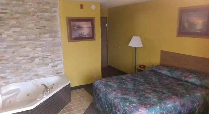 Travelodge by Wyndham Rapid City - Black Hills
