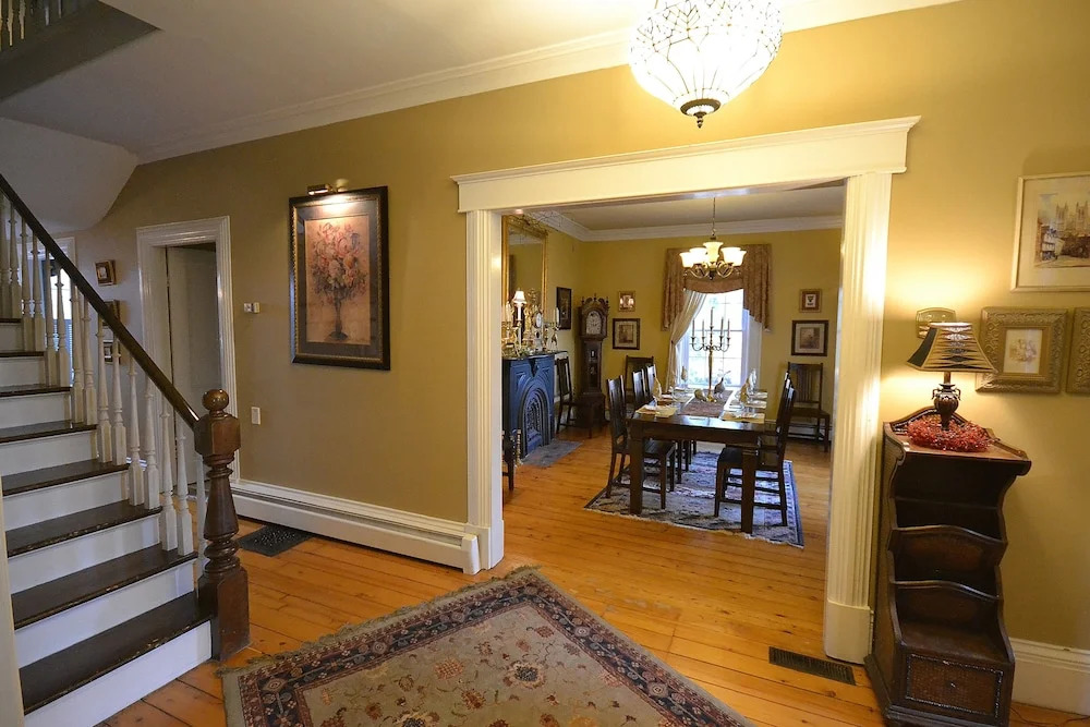 Briarwood Bed & Breakfast