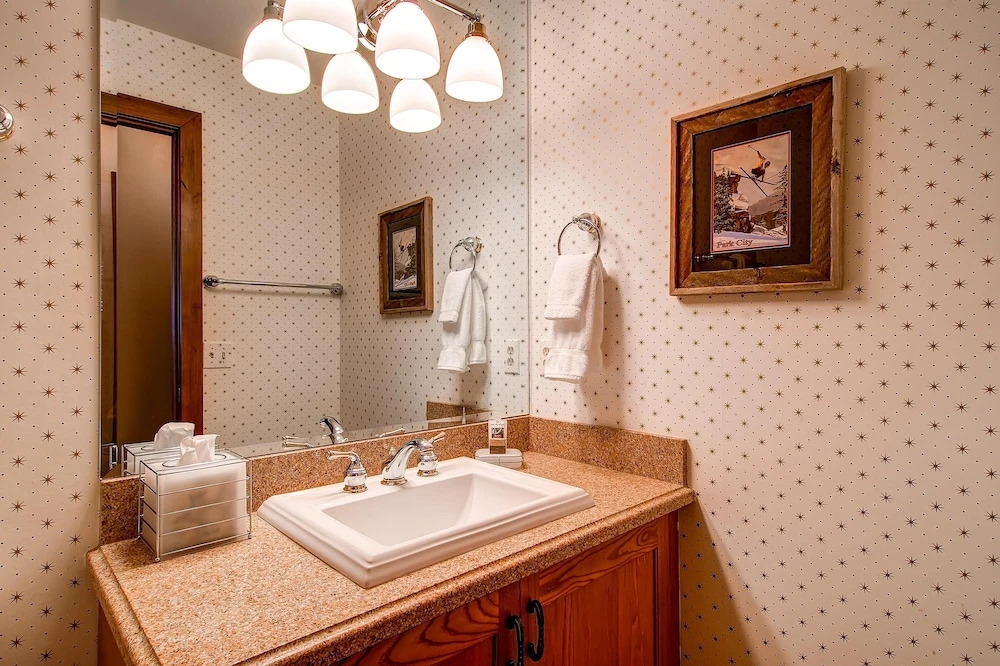 Little Belle 8 by Park City Lodging
