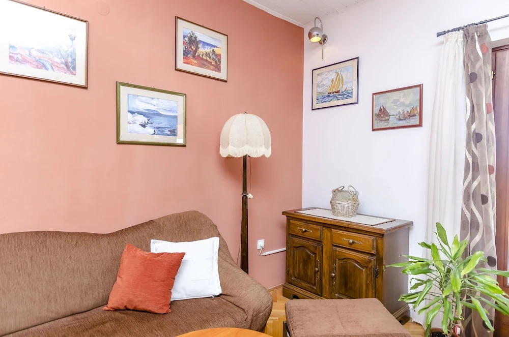 Apartment Buksa