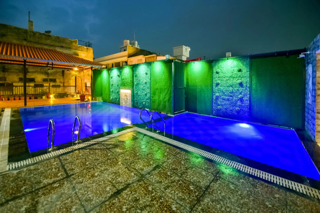 Hotel Grand Bhagwat