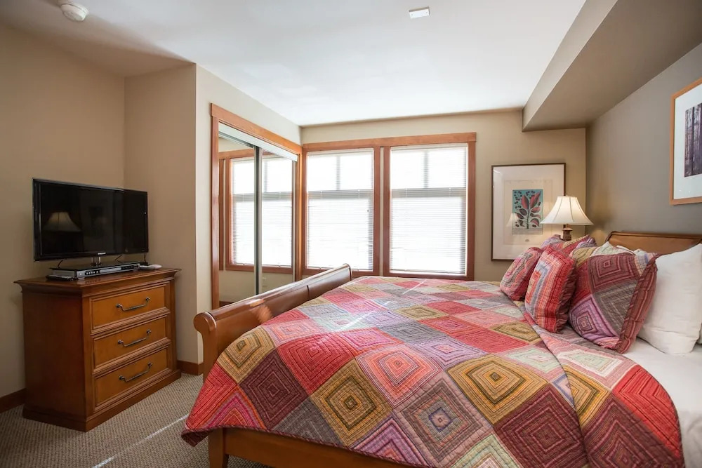 1202 - Two Bedroom Standard Eagle Springs West 2 Condo by RedAwning