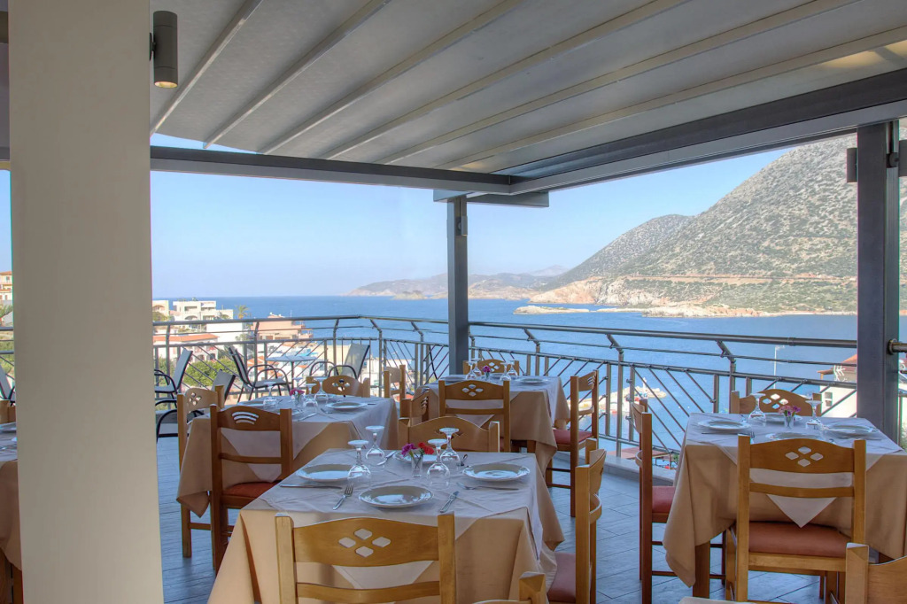 Aparthotel Athina