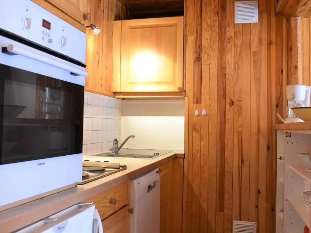 Appartement Méribel, 1 pièce, 5 personnes - FR-1-180-4