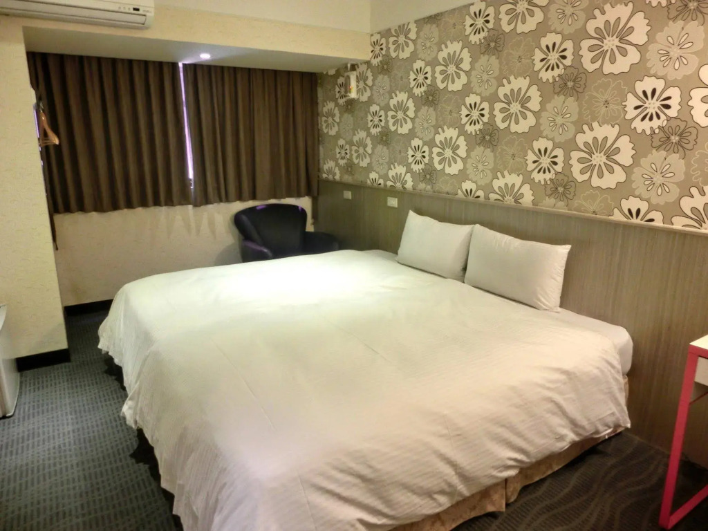 Taipei Hotel Zoo
