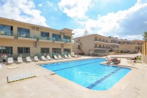 Resort 4 stars Planos