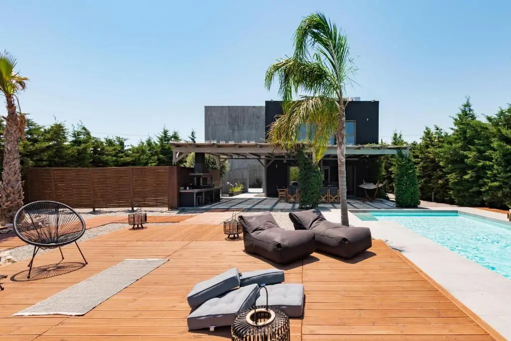 Villa Eleven