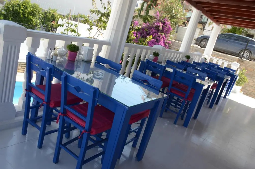 Ayisigi Hotel