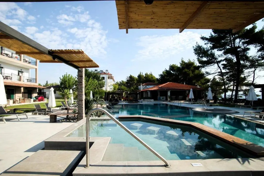 Nostos Hotel