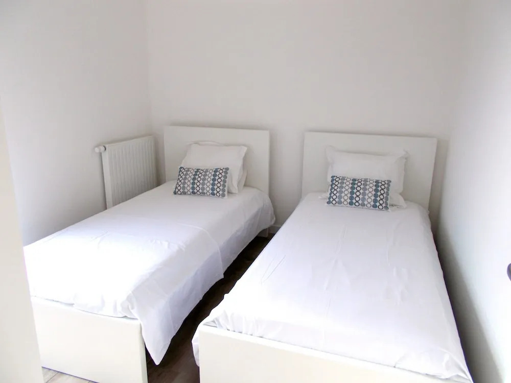 Dinard centre calme 2 Chambres Balcon