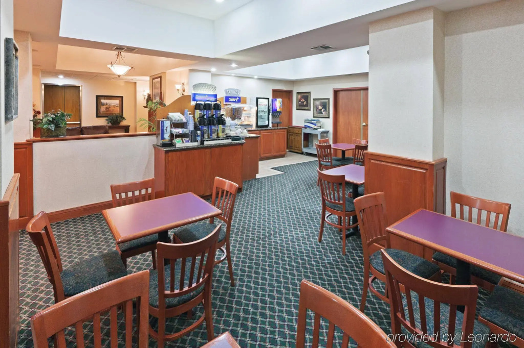 Holiday Inn Express Hotel & Suites Vinita by IHG