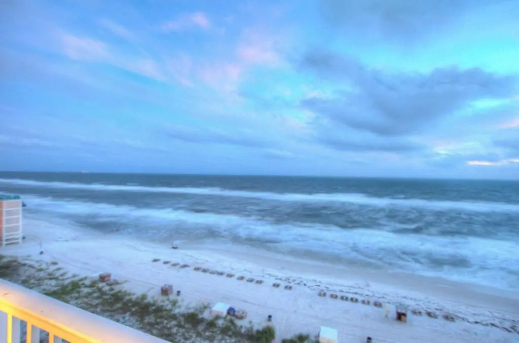 Ocean Reef 909! 4 BD 3 BA, Ocean View, And Amazing Location