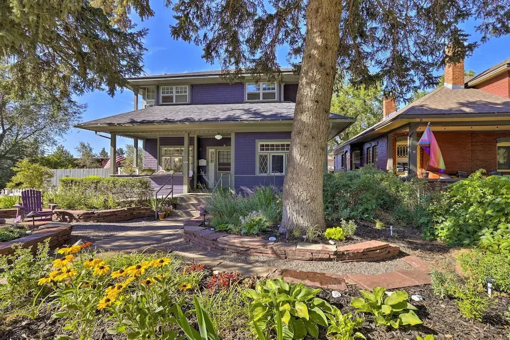 'the Purple House' Apt in Downtown Flagstaff!