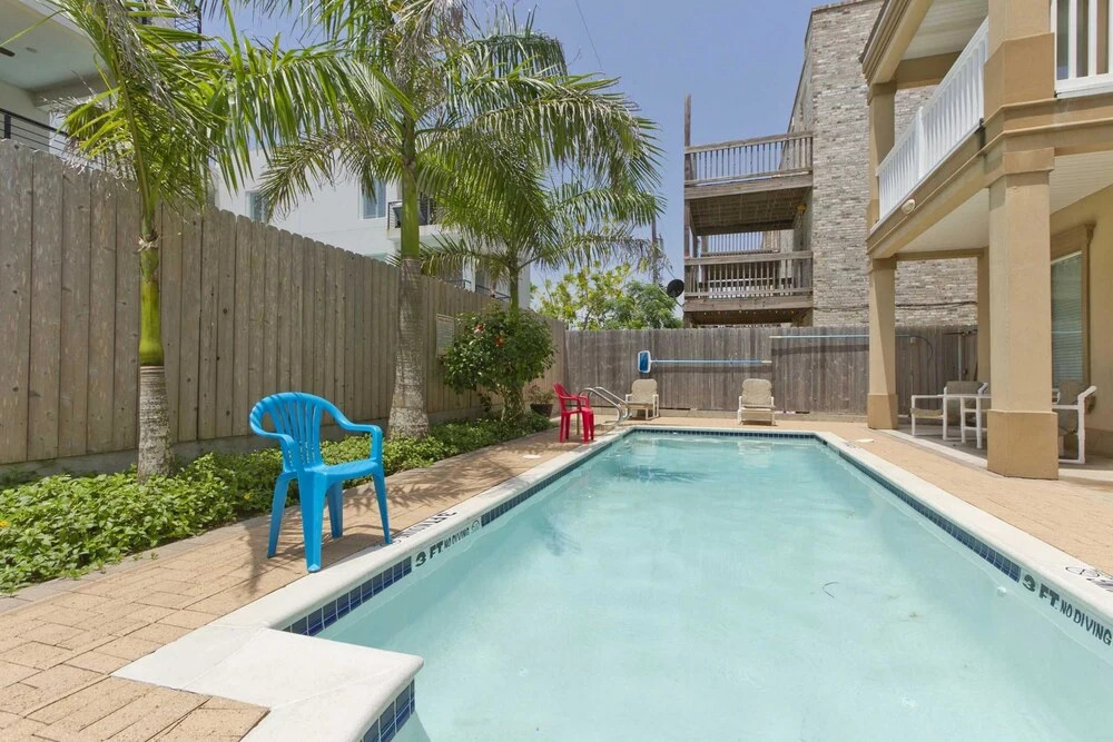Retama Landing
