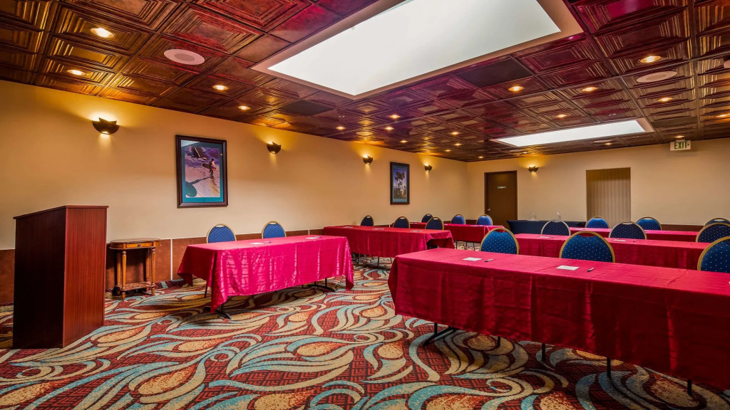 Casablanca Inn