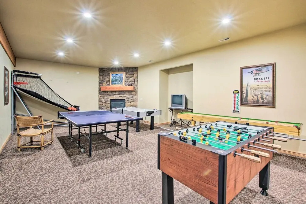 Cozy Eden Condo w/ Mtn Views in Wolf Creek Resort!