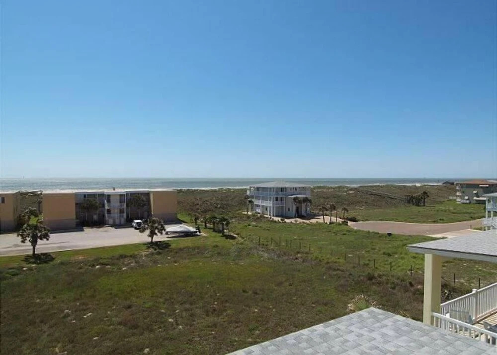 Beach View 54 4 Bedrooms 3.5 Bathrooms Home