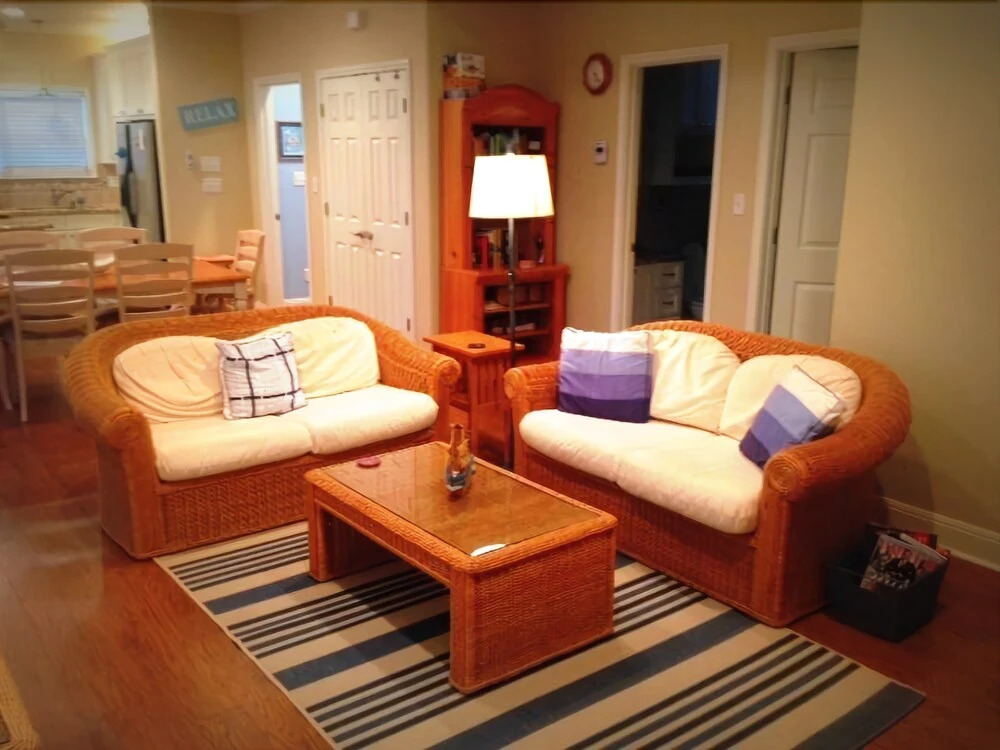Sea Song 2 Bedroom Home by RedAwning