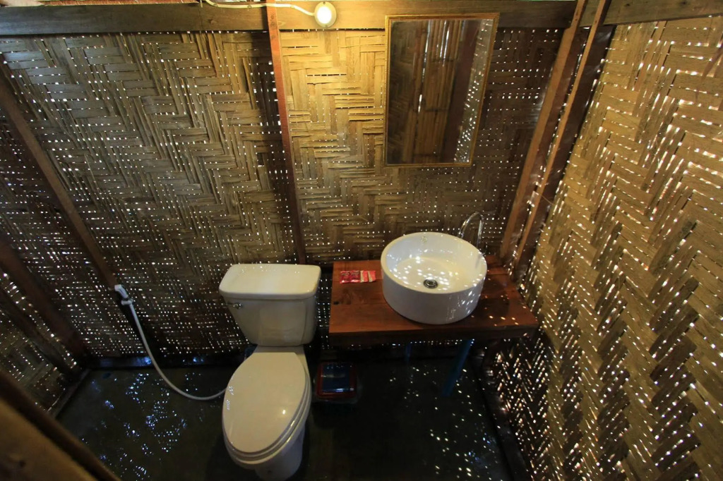 Phayam Sport Bungalow