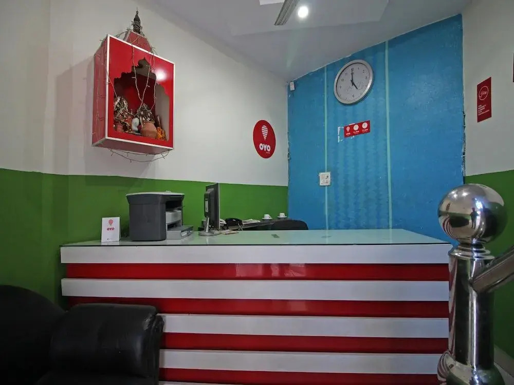 OYO 4073 Hotel Esskay