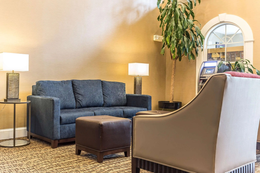 Comfort Suites Myrtle Beach Central