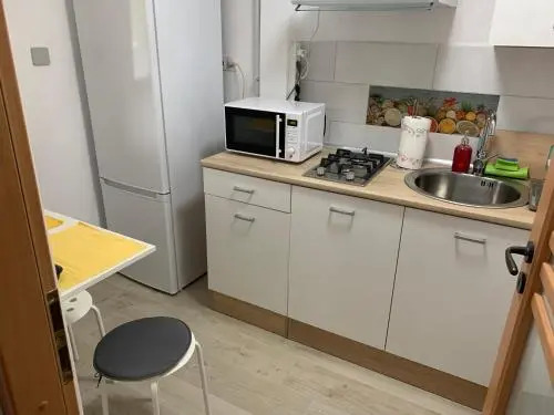 Paula Apartment & Rooms