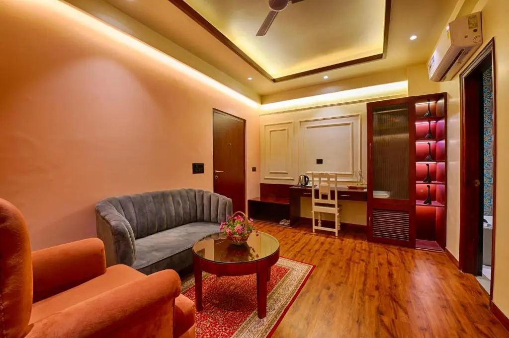 Gulmohar Villa