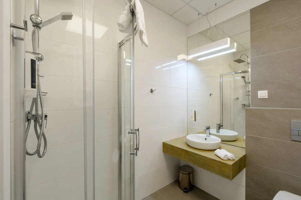 ALE Jerozolimskie Varsovia Apartments