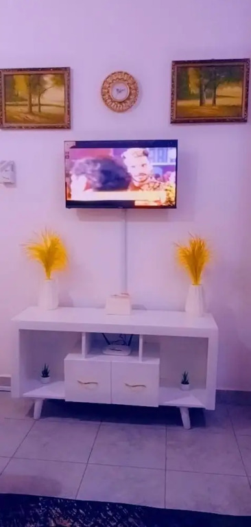 Lux Suites Vee studio Apartments Bamburi