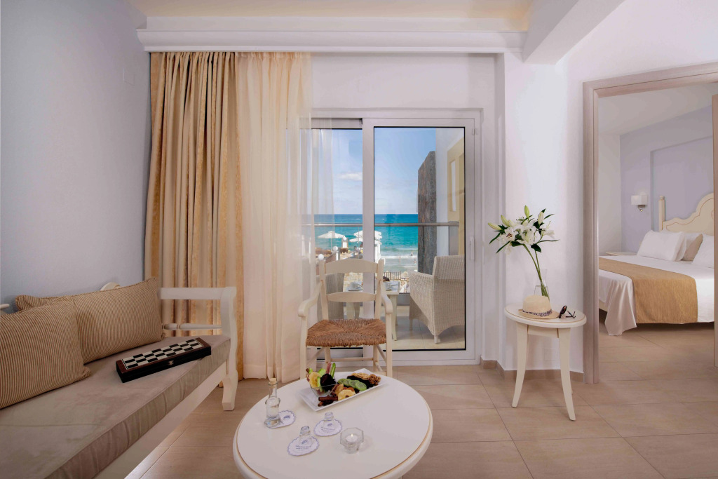 Отель Alexander Beach Hotel & Village Resort