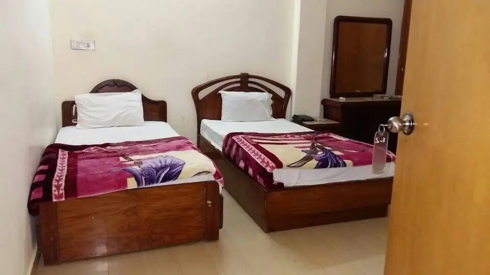 Luxury Hotel photo 7