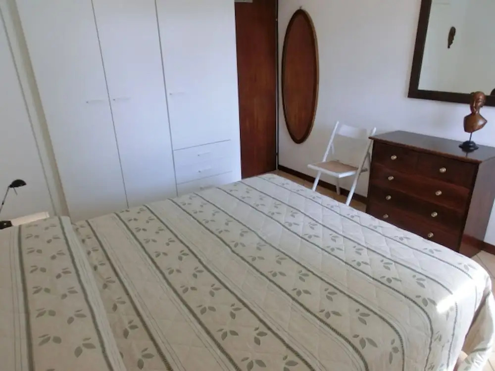 Elegant Renovated Flat on the 11th Floor With Lift and sea View by Beahost