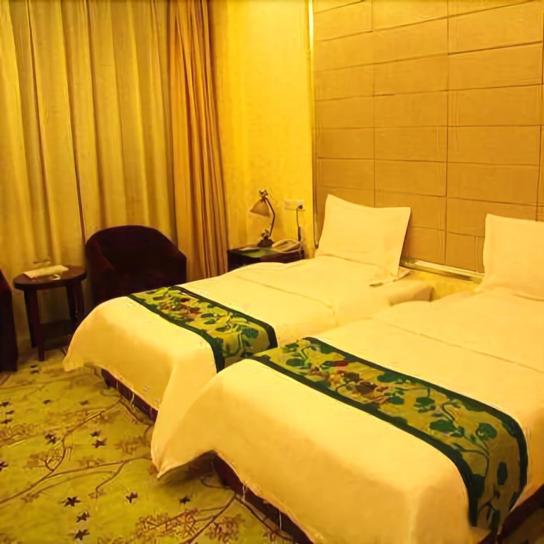 Roman Holiday Hotel