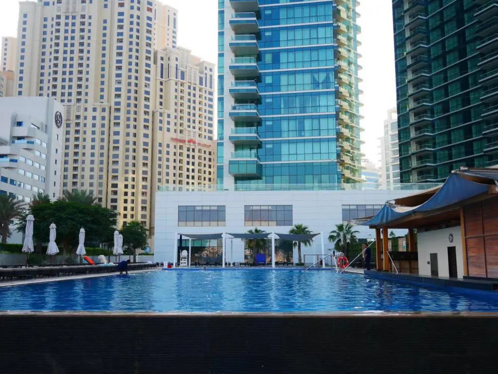 Stunning 4BR-Oceanfront-Apartment