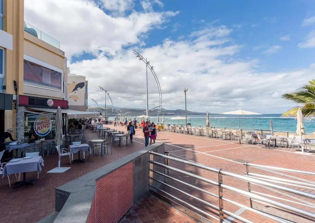 Flatguest Naval * Cosy * 1bdr. * Fast Wifi