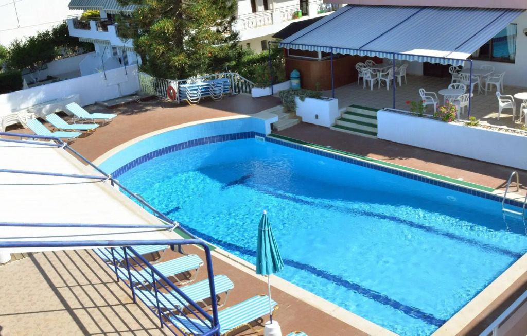 Hotel Thisvi