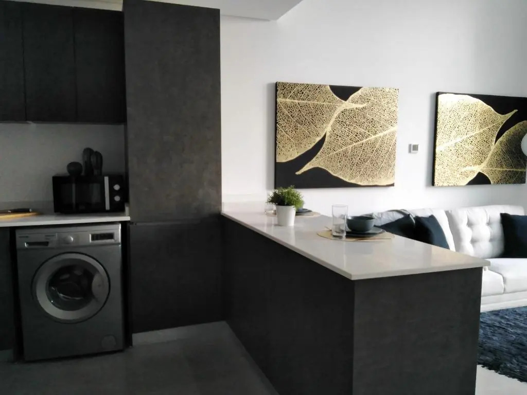 JVC Elegant and Cozy 1 Bedroom Apartment
