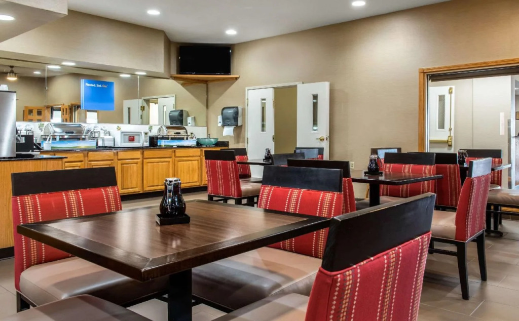 Quality Inn Jacksonville near I-72