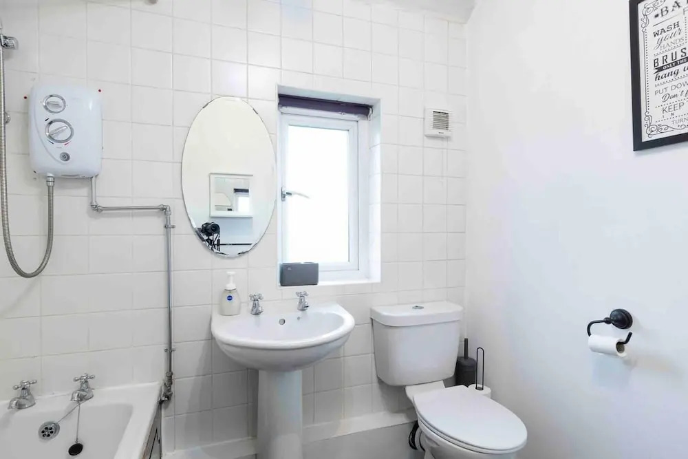 Leeds Luxury 3-bedroom Retreat