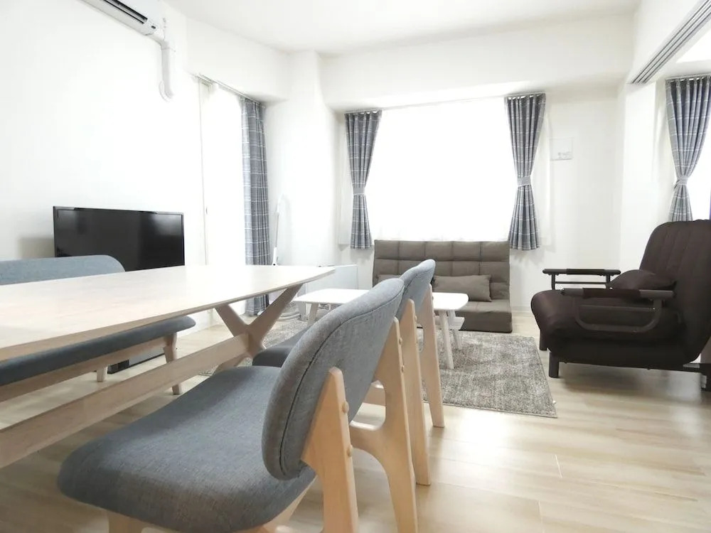 Alpha Square Minami 6 Jo 407