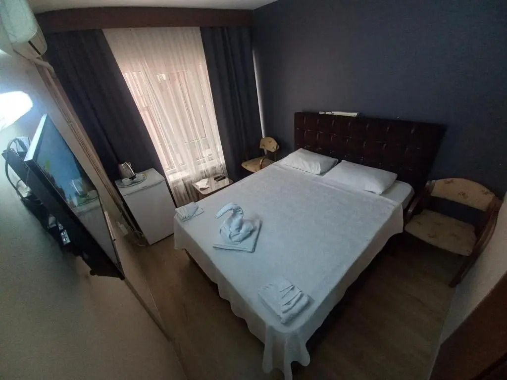 Hotel Cesmeli
