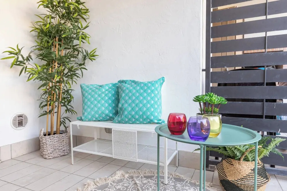 Lovely Ground-floor Apartment With Fenced Garden