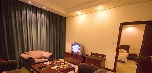 Qingyang Xifeng Hotel