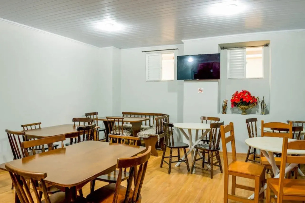 OYO Hotel Lindoia, Petropolis