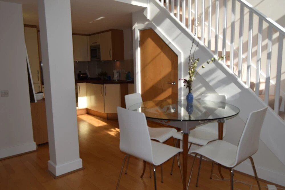 1 Bedroom Flat In Holborn
