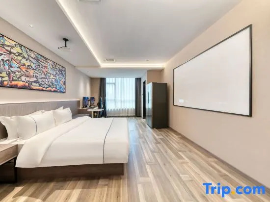 ReMAX Remai E-sports Hotel (Ningbo Yinzhou Impression City Wanda Plaza)
