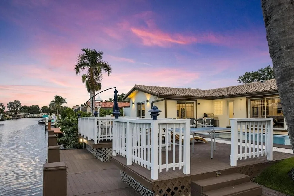 Fort Lauderdale 4Bd Villa Waterfront Dock Pool