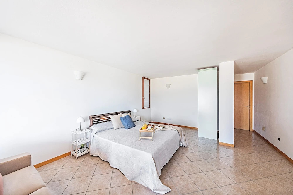 Villa Vittoria by Whale Homes