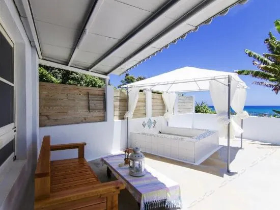 Beachfront Inn