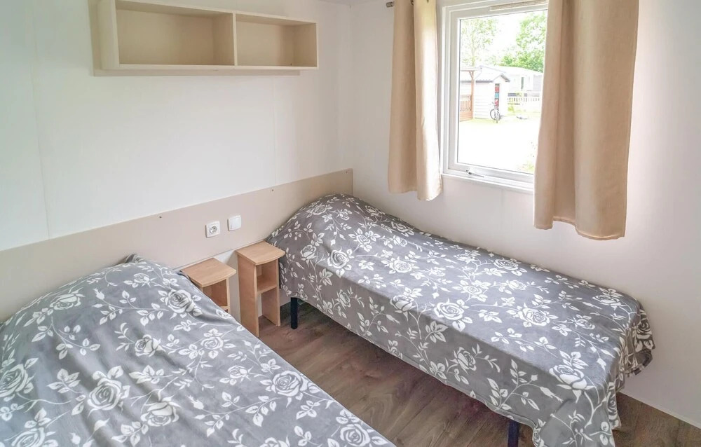 Amazing Home in Renesse With 3 Bedrooms and Wifi